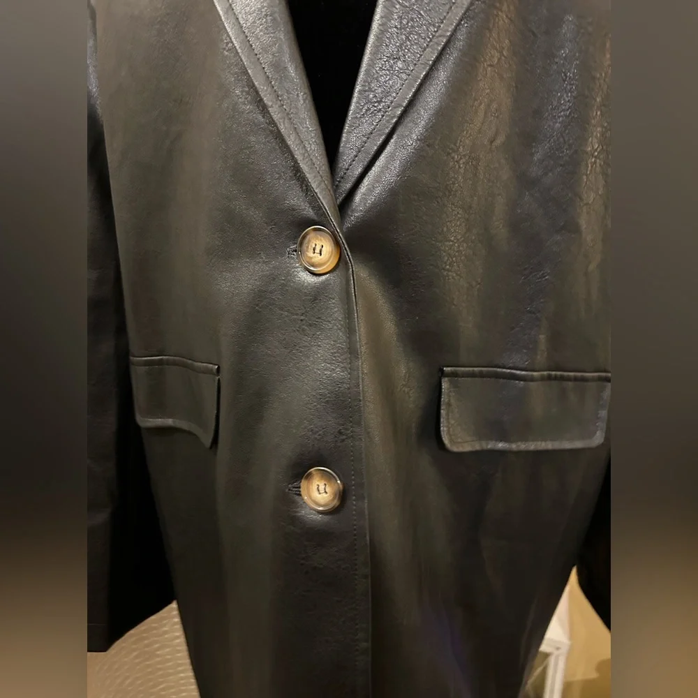 NWT. NASTY GAL Oversized Black Faux Leather Blazer - Picture 5 of 9
